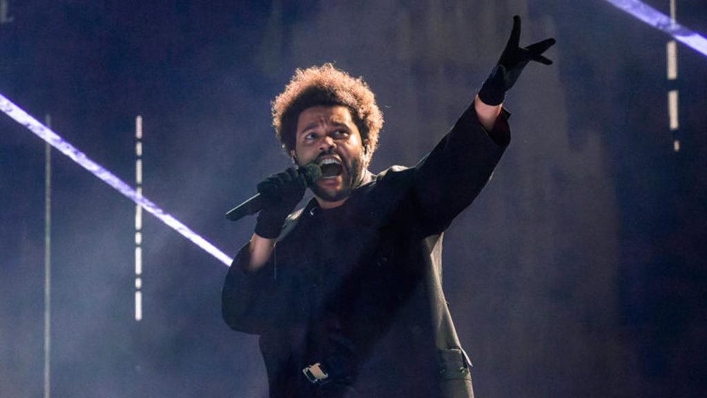 The Weeknd se queda sin voz y finaliza concierto abruptamente