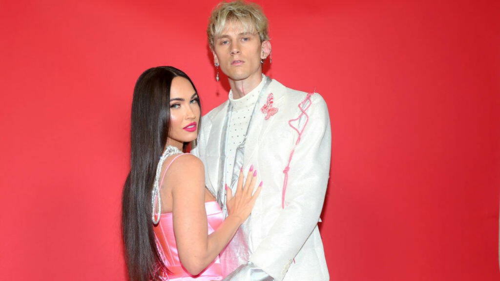 Machine Gun Kelly le pudo haber sido infiel a Megan Fox