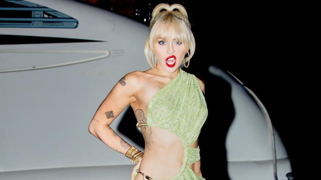 Miley Cyrus cantó "Hips Don't Lie" de Shakira: VÍDEO