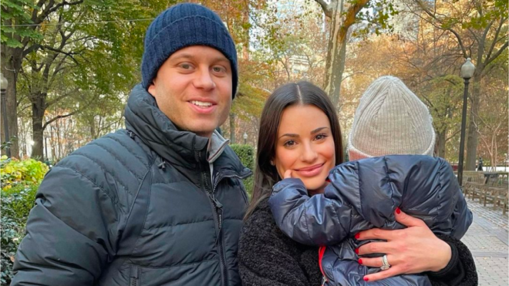El hijo de 2 años de Lea Michele, Ever, es hospitalizado
