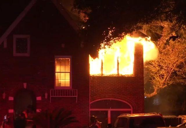 La casa de la infancia de Beyoncé en Houston se quemó
