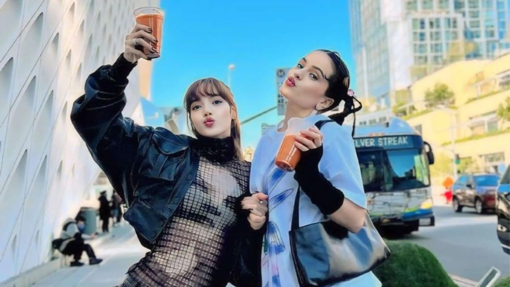 Lisa de BLACKPINK anuncia featuring con Rosalia