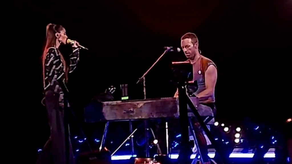 Coldplay: 'We Pray' con Little Simz, Burna Boy, Elyanna y TINI