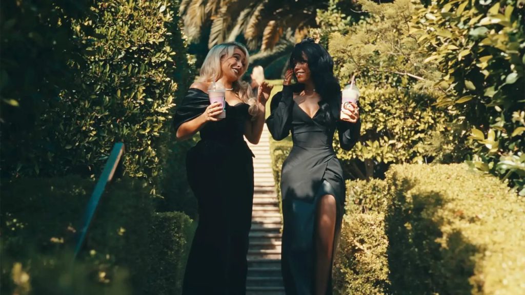 Sabrina Carpenter y Jenna Ortega se convirtieron en Bratz