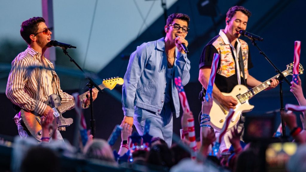 Los Jonas Brothers rinden homenaje a Liam Payne