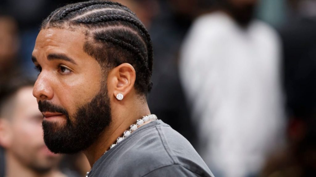 Drake sorprende a sus fans con un gesto inesperado