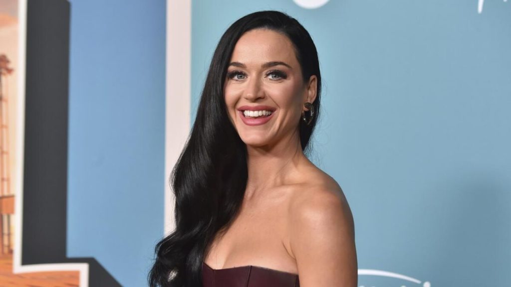 Katy Perry deslumbra con su estilo único
