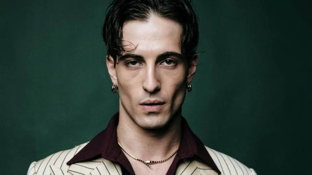 Damiano David sorprende con su nueva etapa en solitario