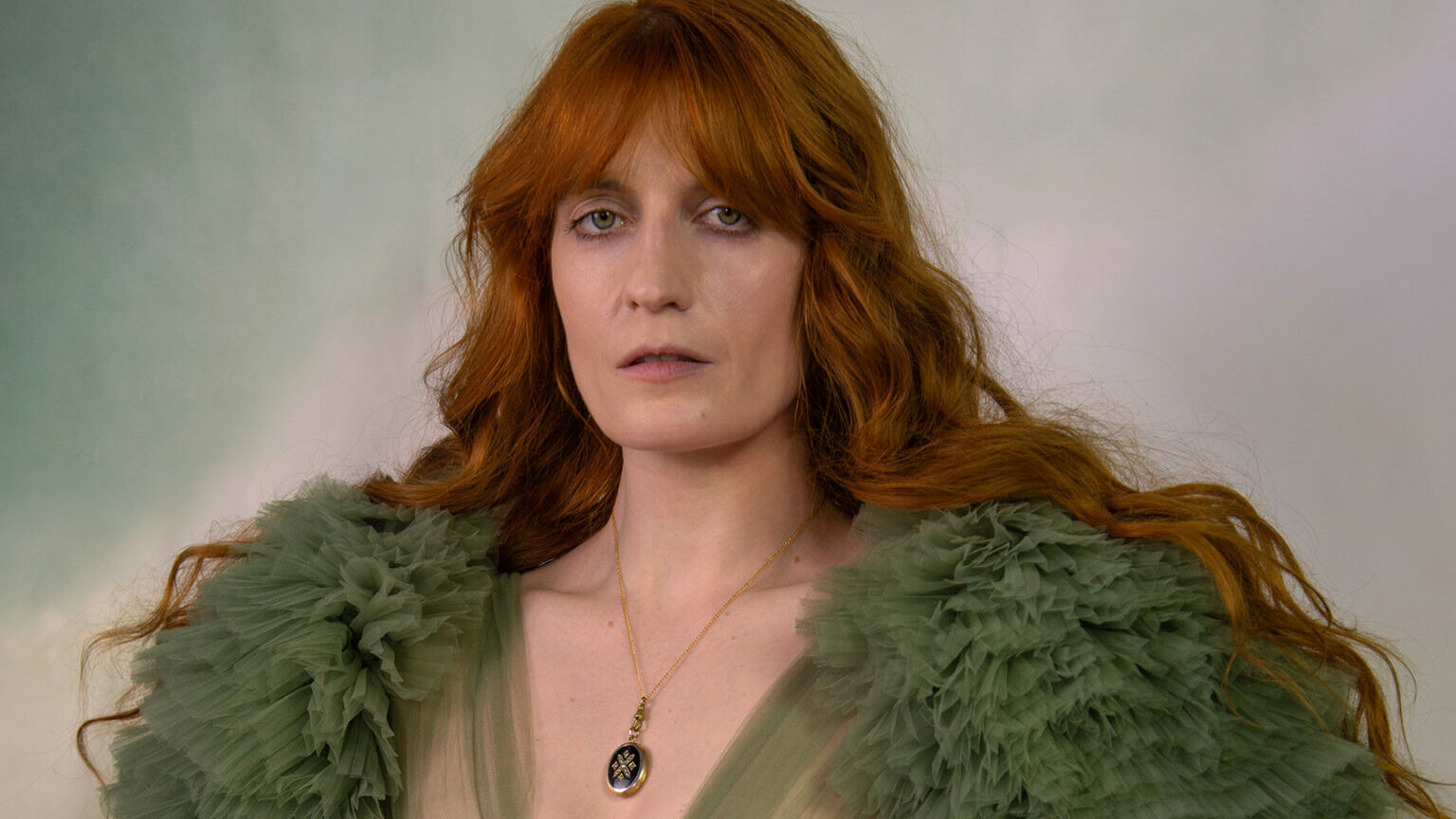 ¿Qué hace única a Florence Welch de Florence + The Machine?